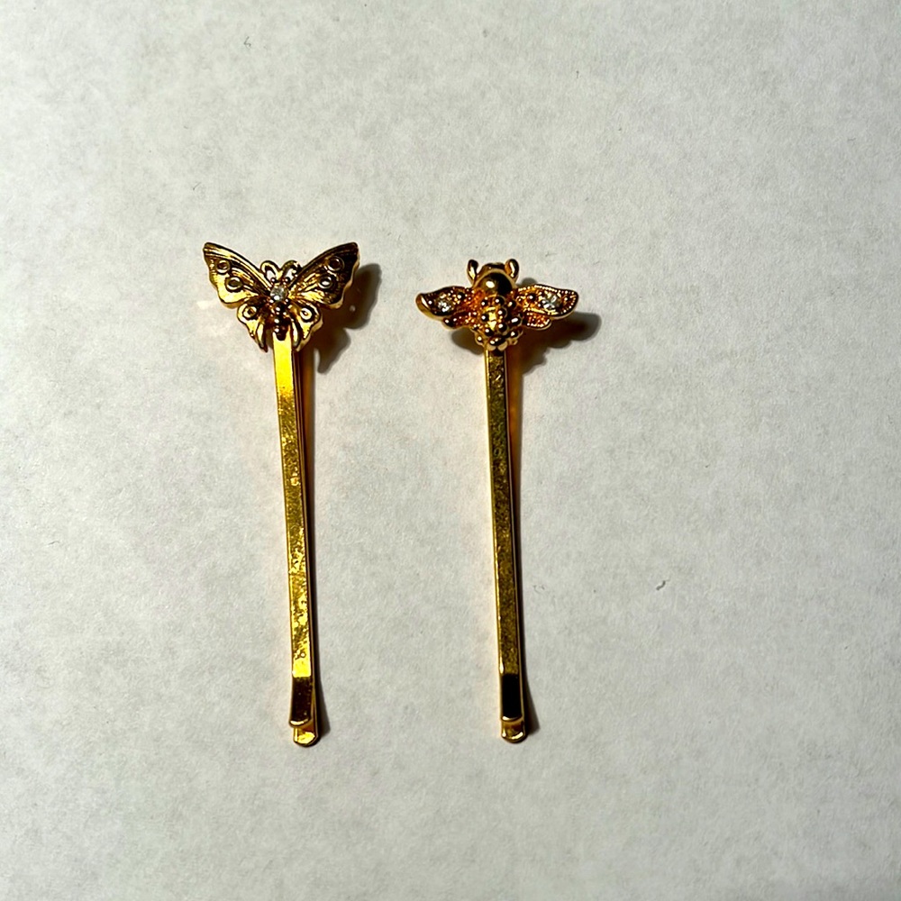 Avon Hair clips